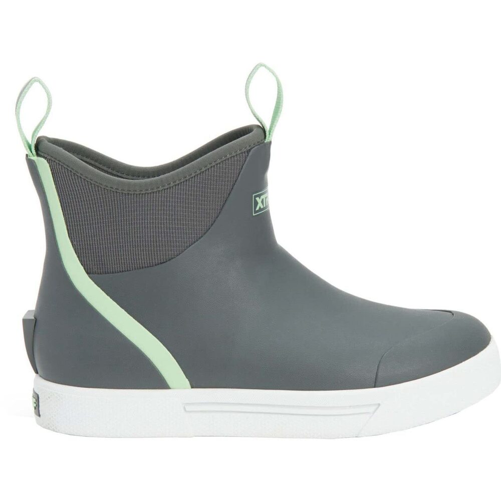 XTRATUF Women's Wheelhouse 6" Ankle Deck Boot Wheelhouse Women In Grey 11 M